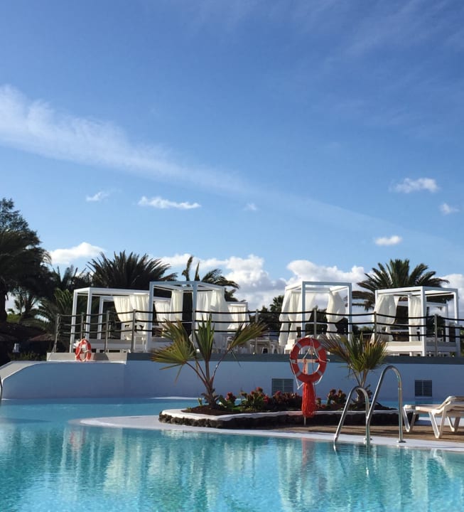 Pool Elba Lanzarote Royal Village Resort