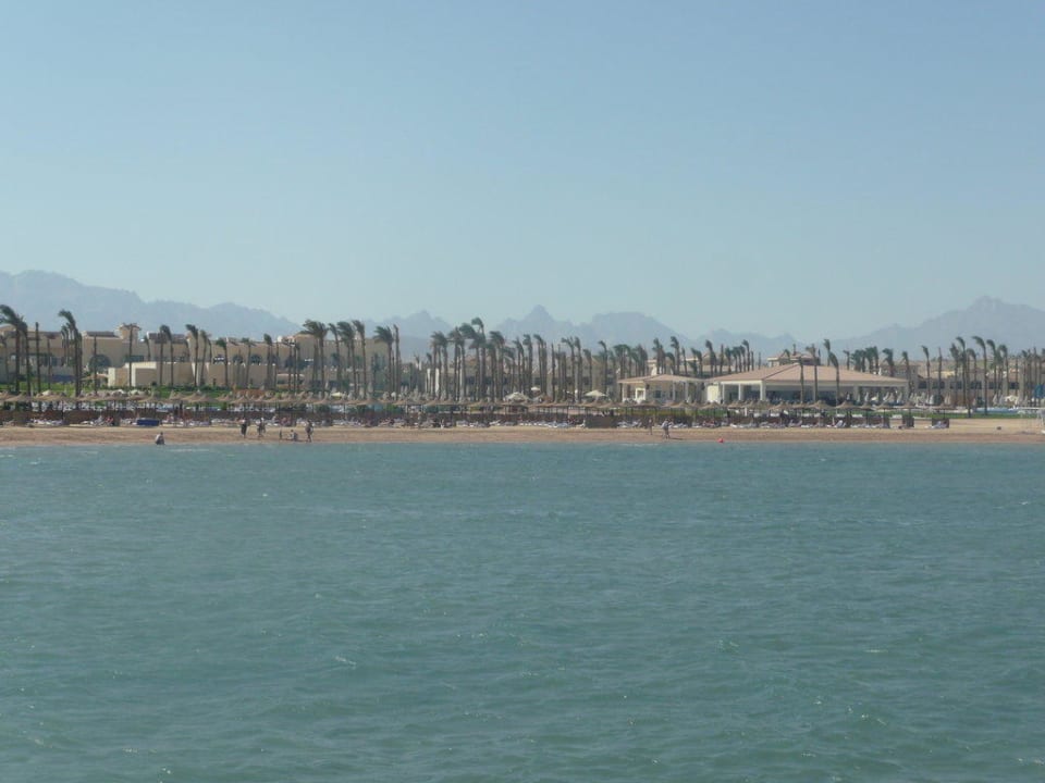 Blick auf Club von Pier Cleopatra Luxury Resort Makadi Bay