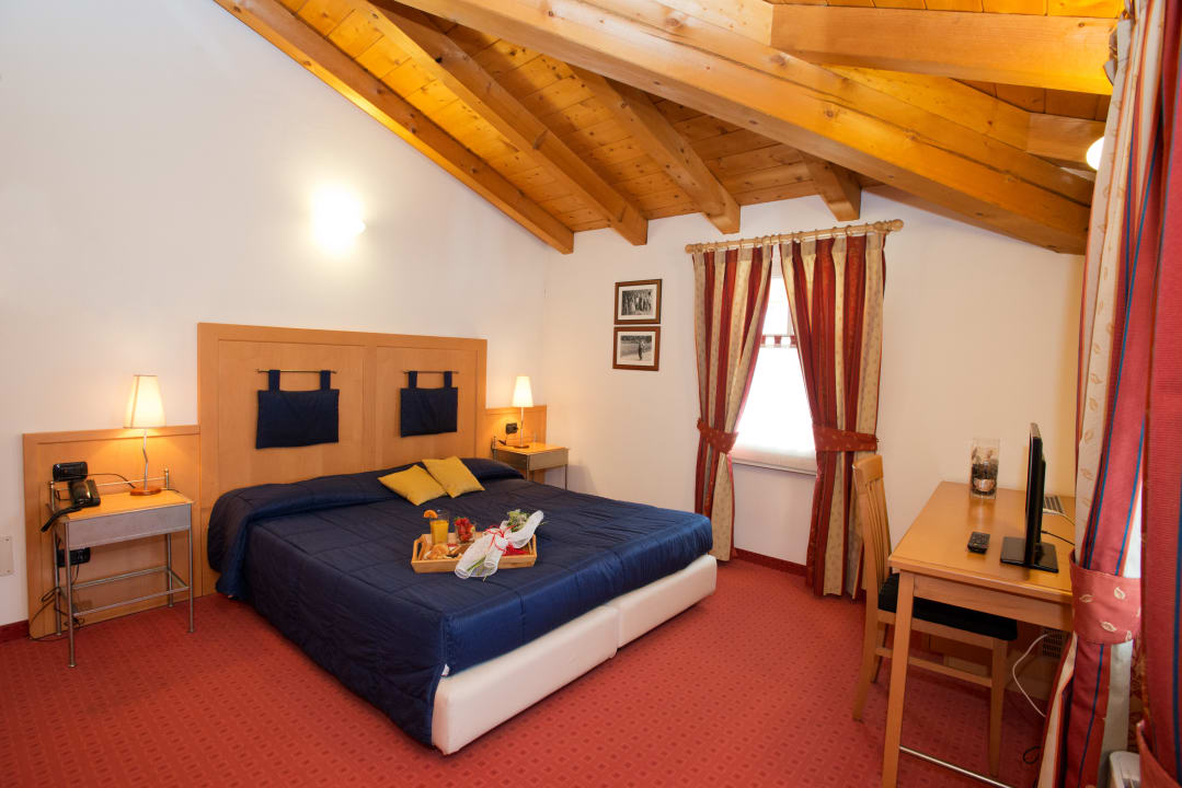 Zimmer Hotel Garni Le Corti