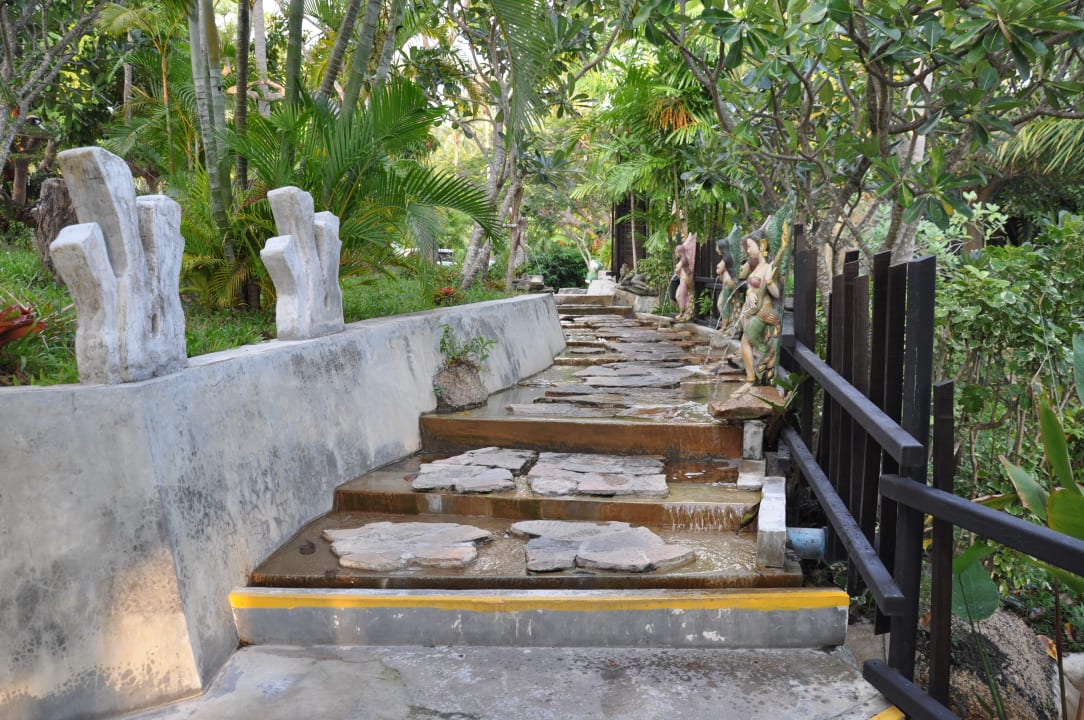 Gartenanlage Panviman Resort Koh Phangan