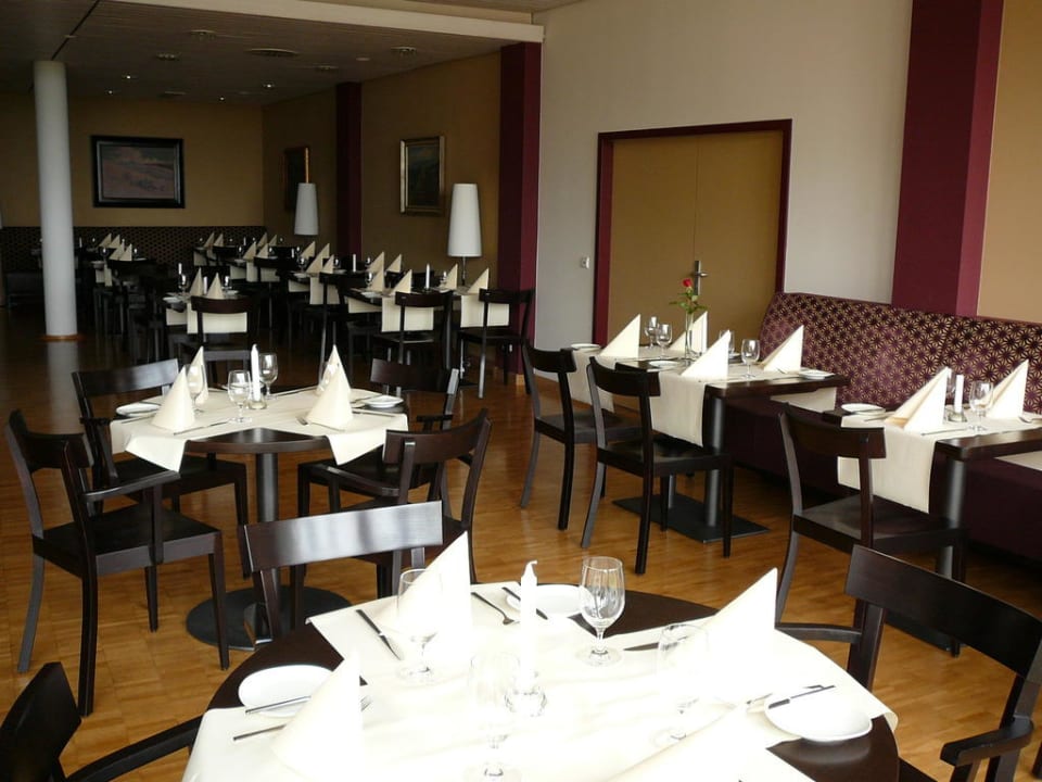 Blick ins Restaurant Dorint Hotel Durbach/Schwarzwald