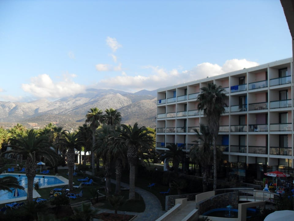 Hotel und Aussicht Landseite Calimera Sirens Beach