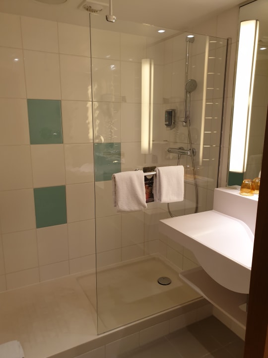 Zimmer Novotel München Airport