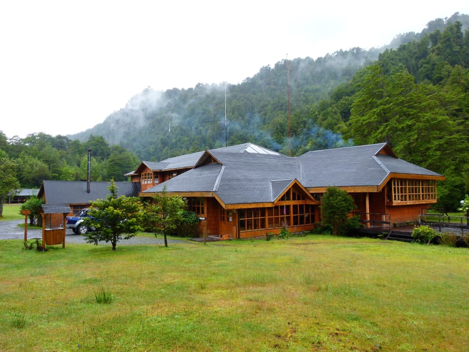 Restaurant von aussen El Pangue Lodge