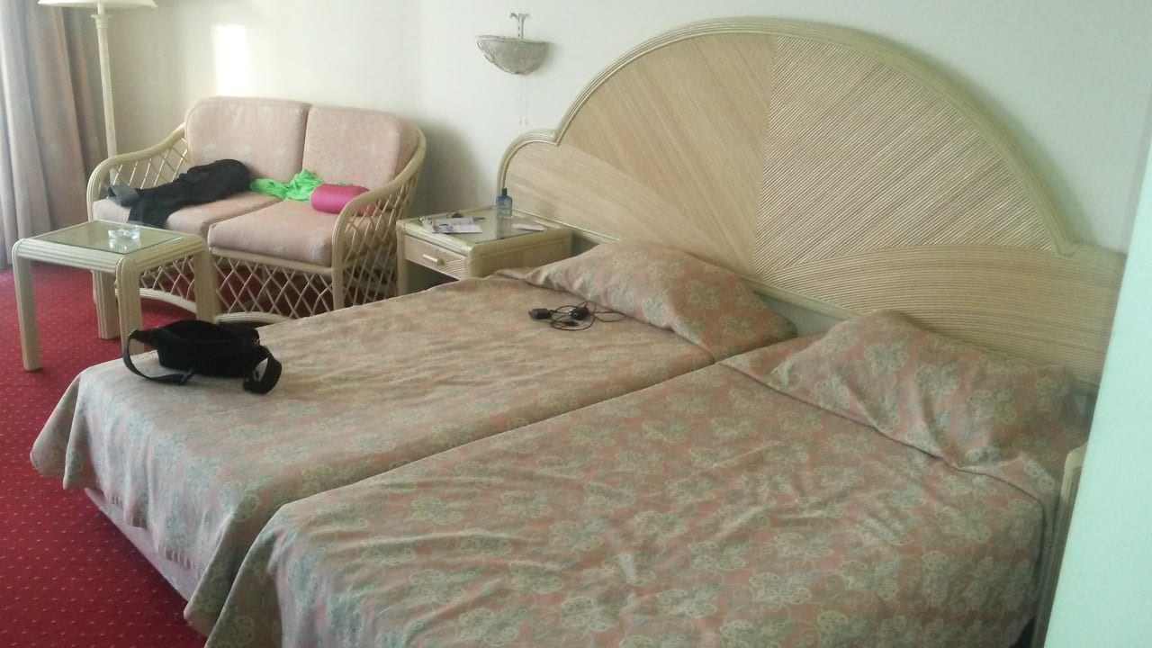 Gute Ausstattung Aska Hotel Just in Beach