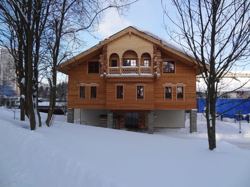Eingang Badegärten Hotel Am Bühl
