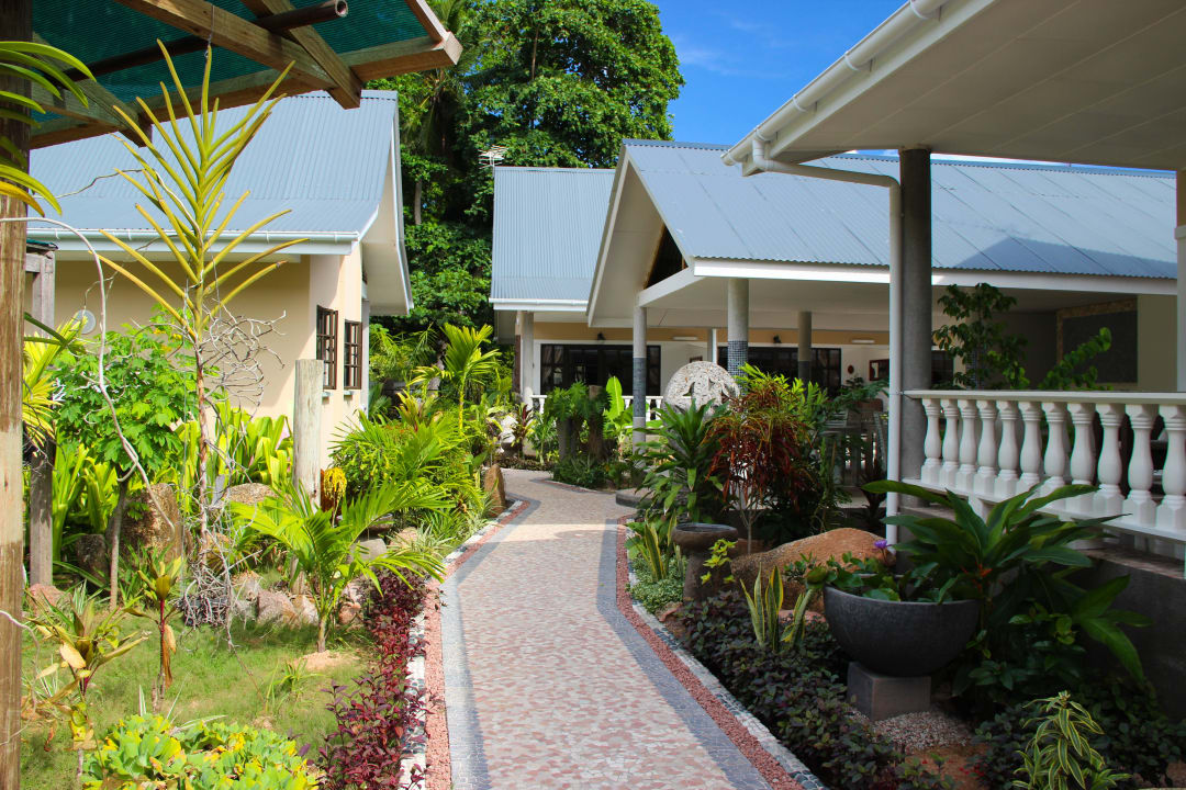 Gartenanlage Guesthouse Cabanes des Anges