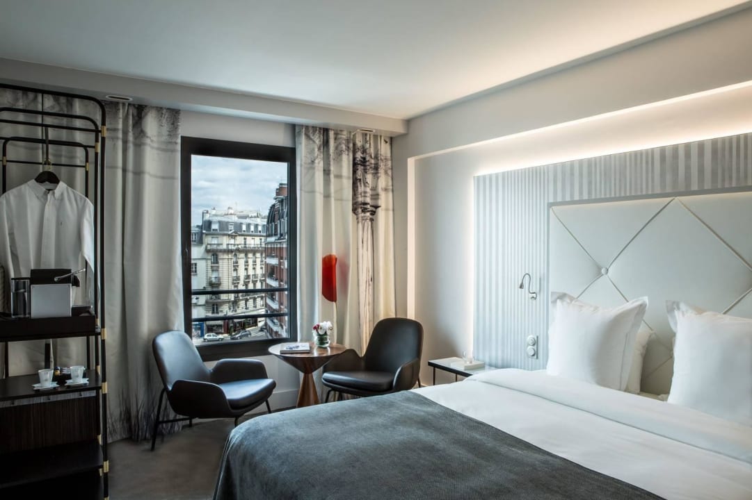 Guest Room Hotel Le Parisis - Paris Tour Eiffel