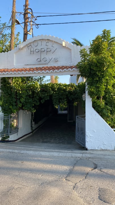 Außenansicht HARPIN Happy Days Beach Hotel