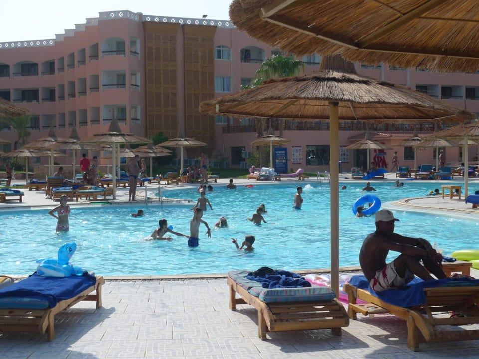 Pool Beach Albatros Resort