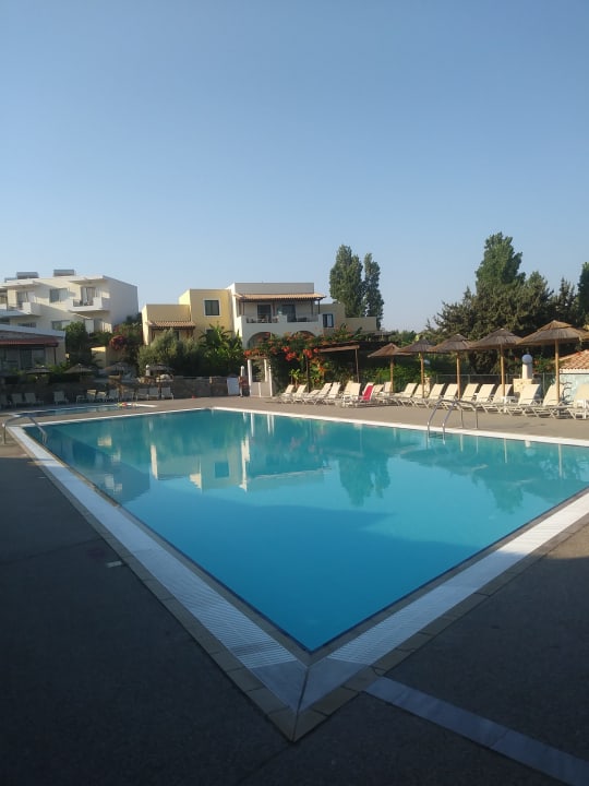 Pool Hotel Kouros Palace