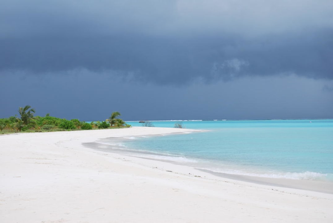 Dunkle Wolken ziehen auf... Villa Park Sun Island