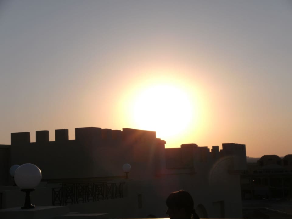 Sonnenuntergang über der Anlage  Cleopatra Luxury Resort Makadi Bay