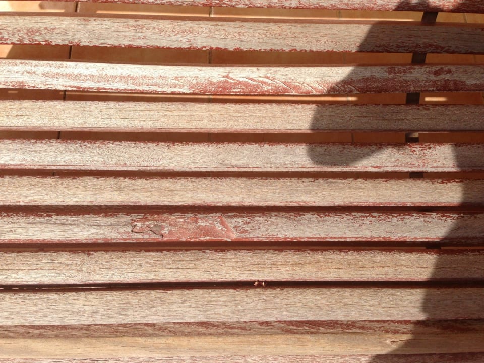 Stark abgenutzt - risse Club Hotel Drago Park