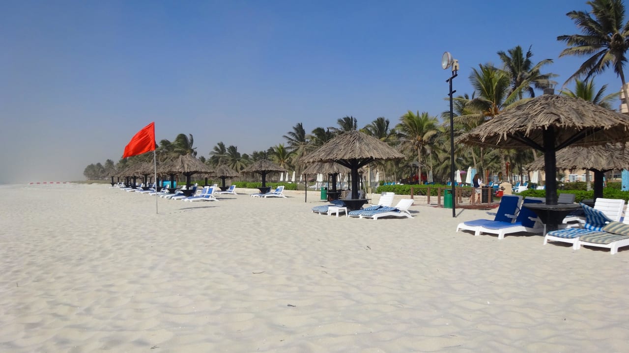 Liegen Crowne Plaza Salalah