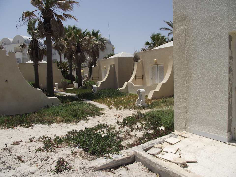 Ruinen von Bungalows Alassio Hotel and Thalasso