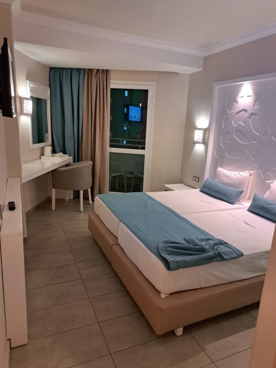 Zimmer Sahara Beach Aquapark & Resort