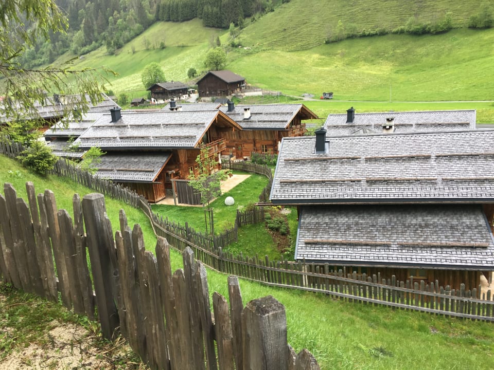 Außenansicht Chaletdorf Auszeit