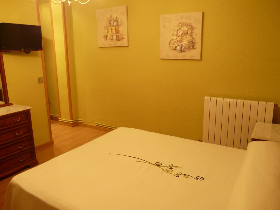 Dormitorio matrimonial Apartment Turistico Guara Casa Castro