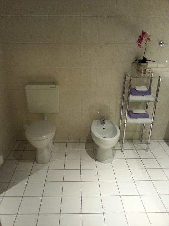 Bad Premiumzimmer CONTEL Hotel Koblenz