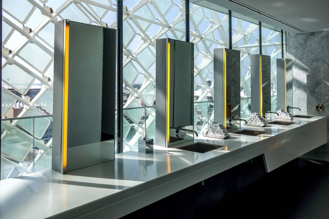 Umkleide / Waschraum am Pool W Abu Dhabi - Yas Island