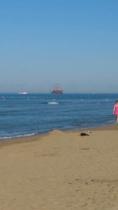 Strand Castival Hotel