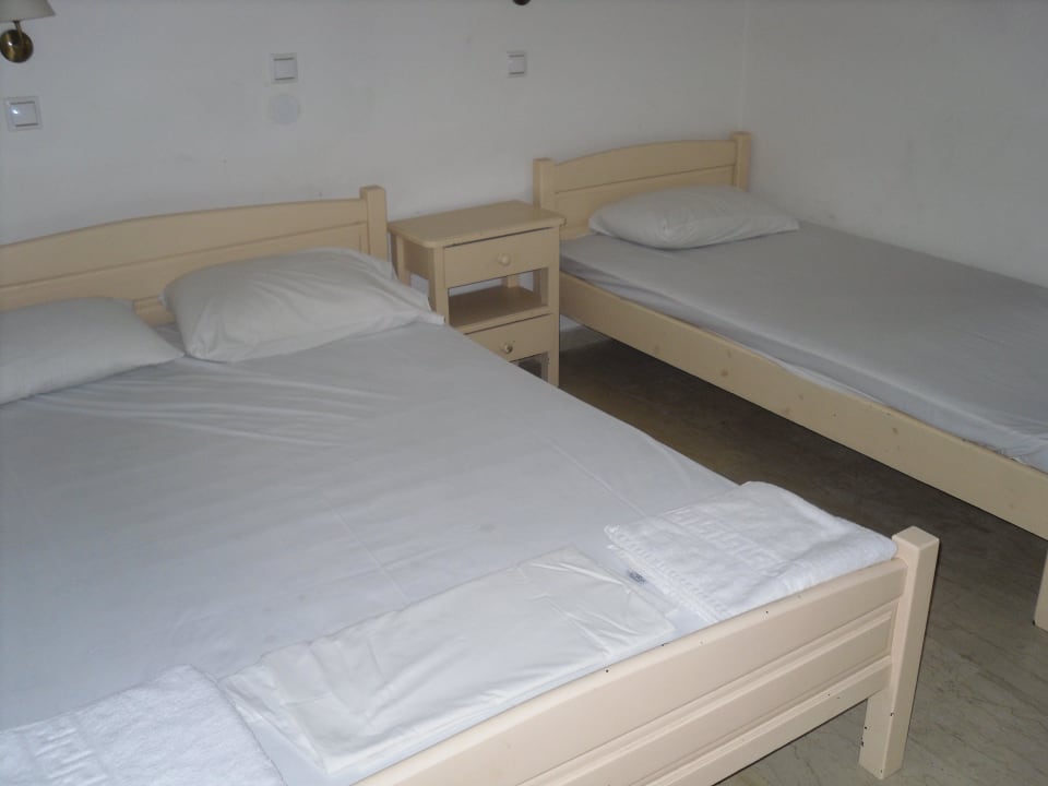 Die dreckigen Betten Hotel Letsos
