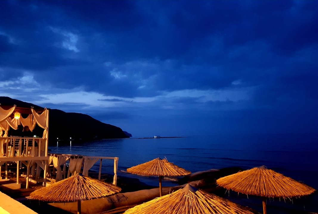 Strand Corissia Beach Hotel