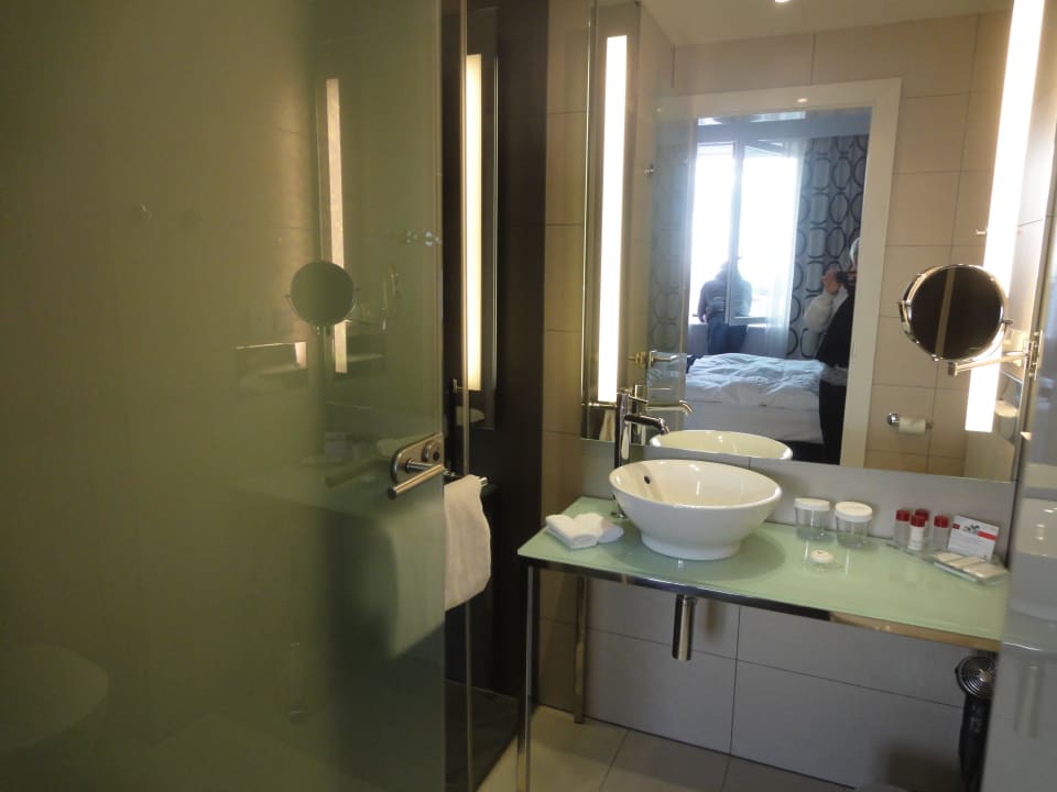 Badezimmer Vienna House by Wyndham Andel's Berlin