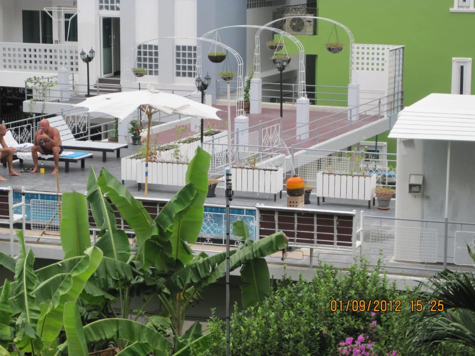 Sutus Court Zone Hotel Opey De Place