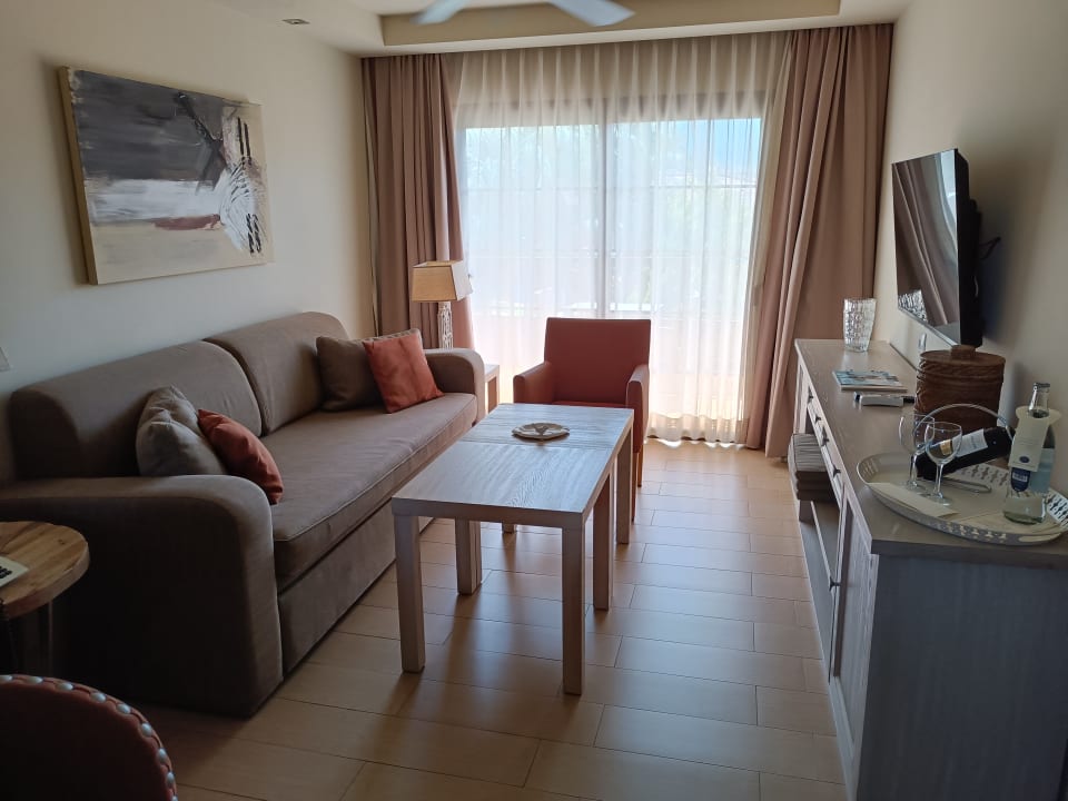 Zimmer Apartments Ambassador