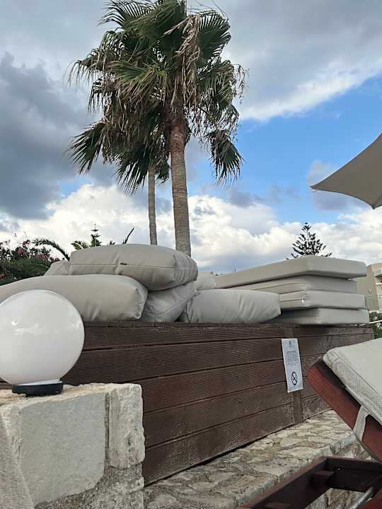 Sonstiges HARPIN Happy Days Beach Hotel