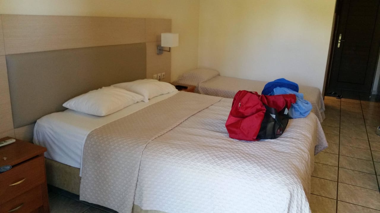 Blick ins Zimmer Porto Bello Beach