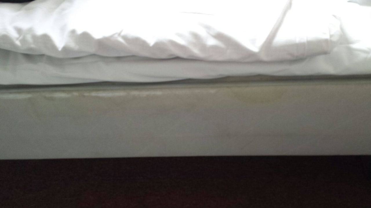 Die verunreinigte Matratzen  Hotel Colonial