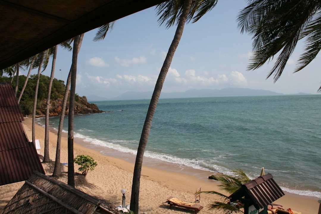 Strandabschnitt Pinnacle Samui Resort