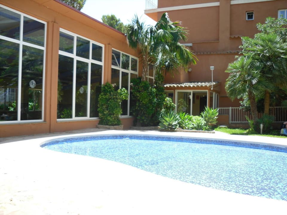 Kinderpool BQ Bulevar Paguera - Adults only