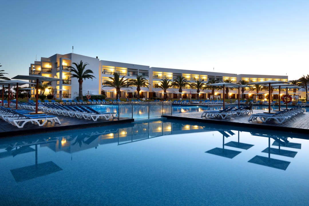 Pool Grand Palladium Select Palace Ibiza