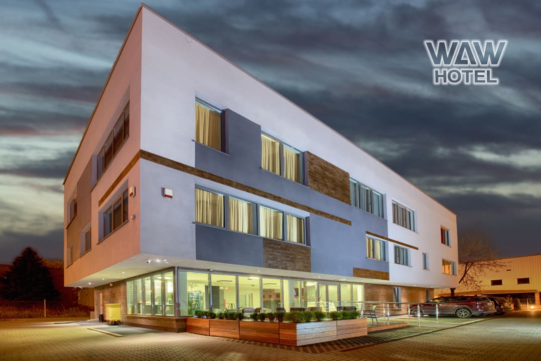 Außenansicht Waw Hotel Airport Okęcie