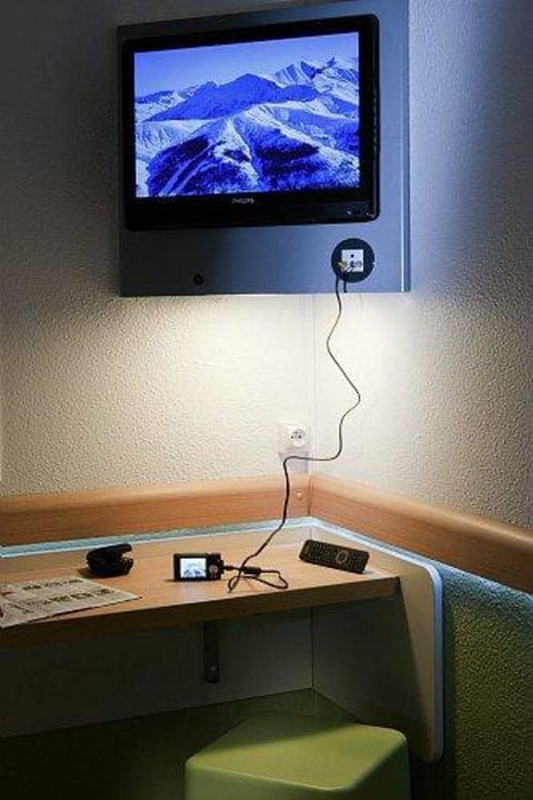 Flatscreen plus Multimedia ibis budget Hotel Aachen City