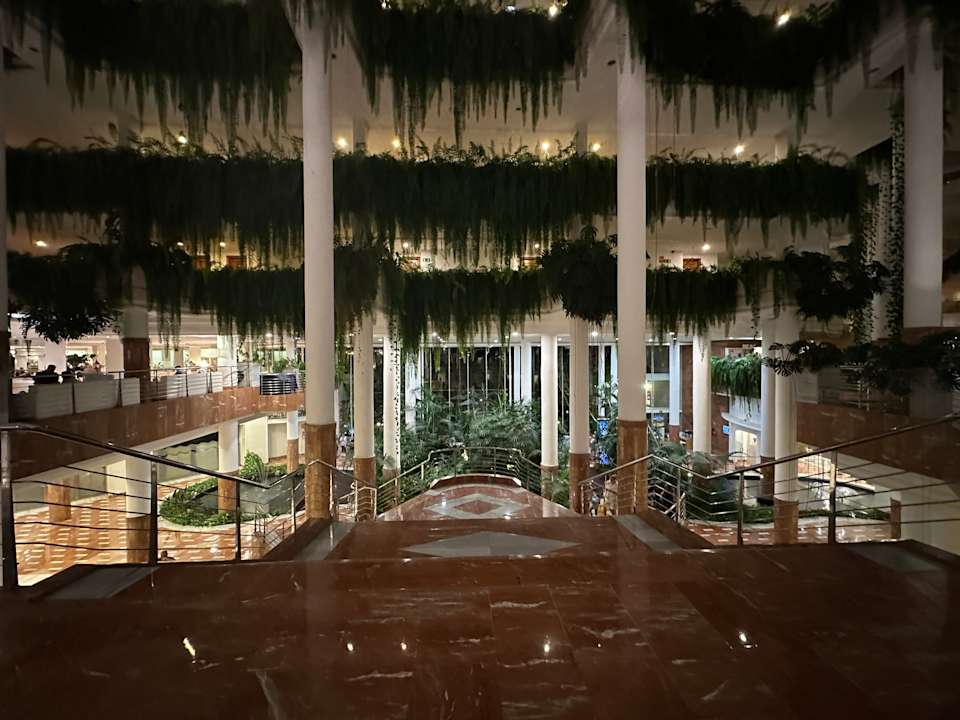 Lobby Landmar Playa La Arena