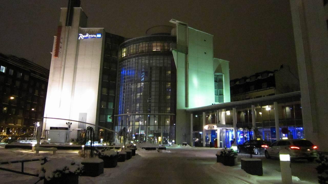 Night view Radisson BLU Hotel Royal Helsinki