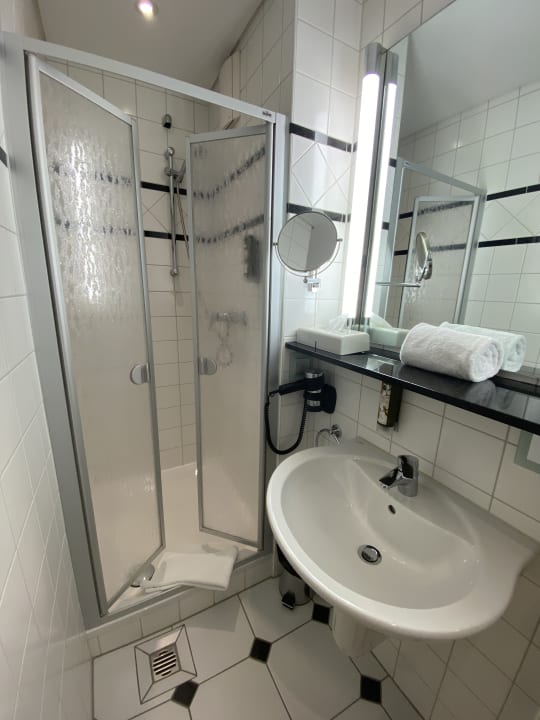 Zimmer Concorde Hotel Am Leineschloss