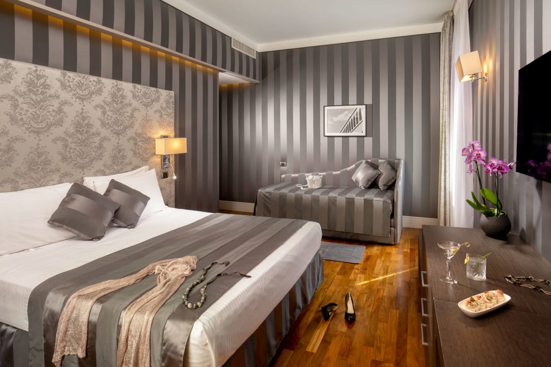 Zimmer Monti Palace Hotel