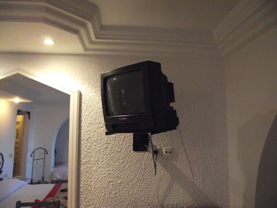 TV etwas klein Alassio Hotel and Thalasso