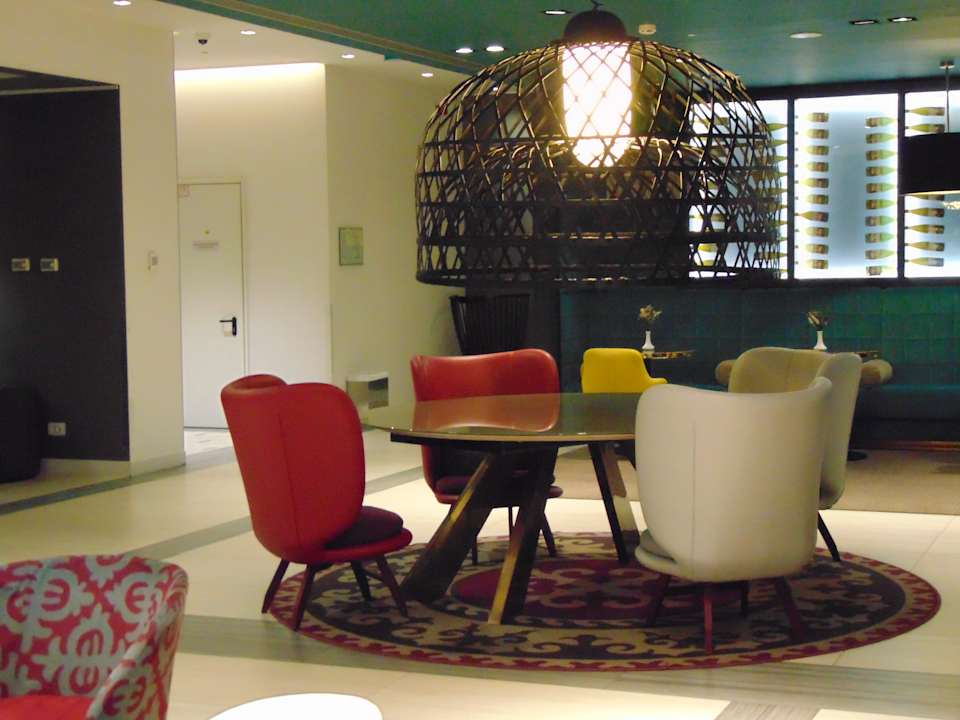 Lobby Mercure Almaty City Center