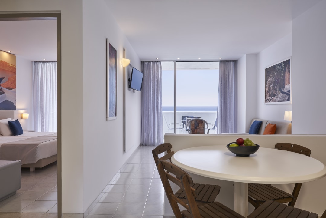 Zimmer Epsilon Hotel Apartments