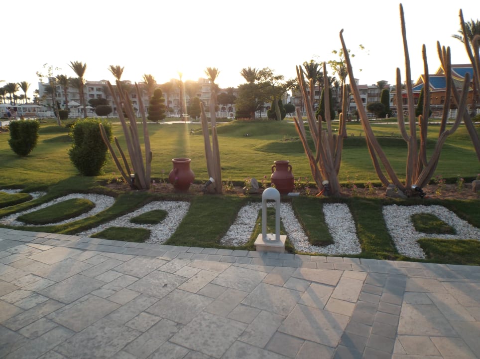 Gartenanlage Pickalbatros Dana Beach Resort - Hurghada