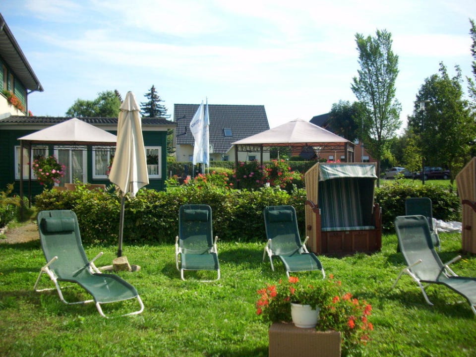 Kleine grüne Oase am Hotel Seerose Spreewaldhotel zur Seerose