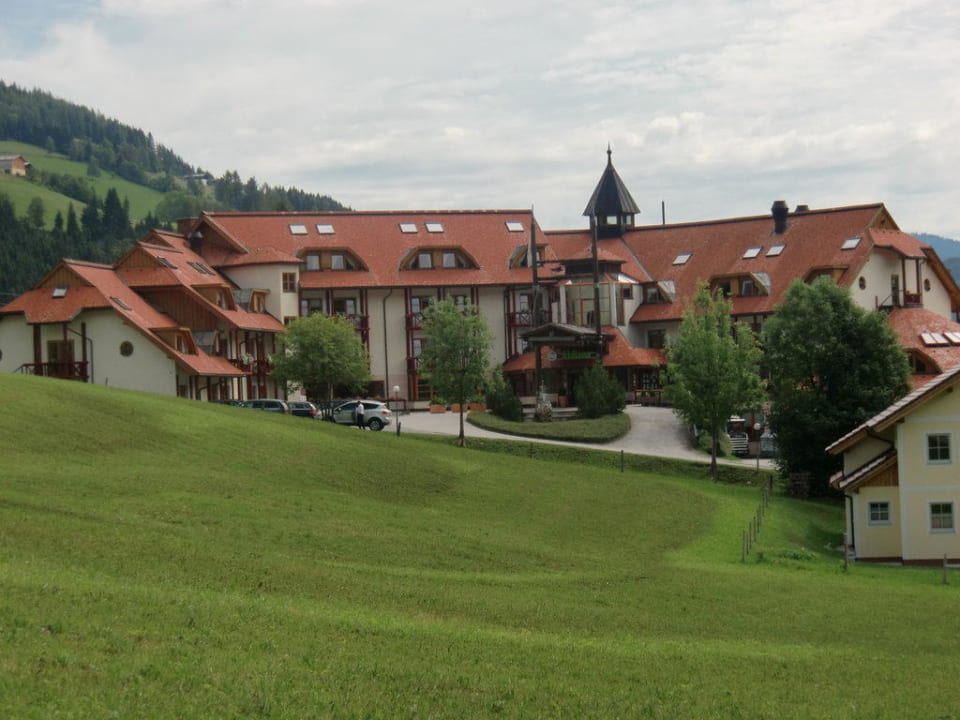 Clubanlage bei der Anfahrt Aldiana Club Hochkönig
