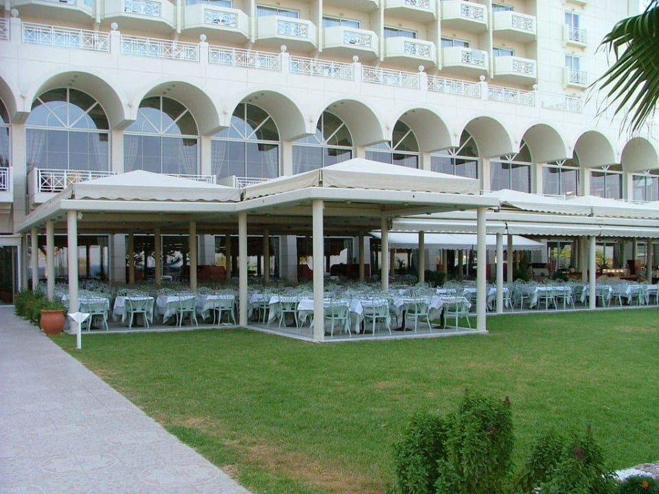 Restaurant / Außenbereich Rodos Palladium Leisure & Wellness
